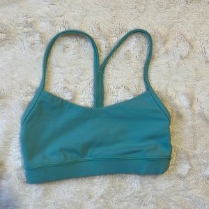 Lululemon Size 2 Flow Y Sports Bra